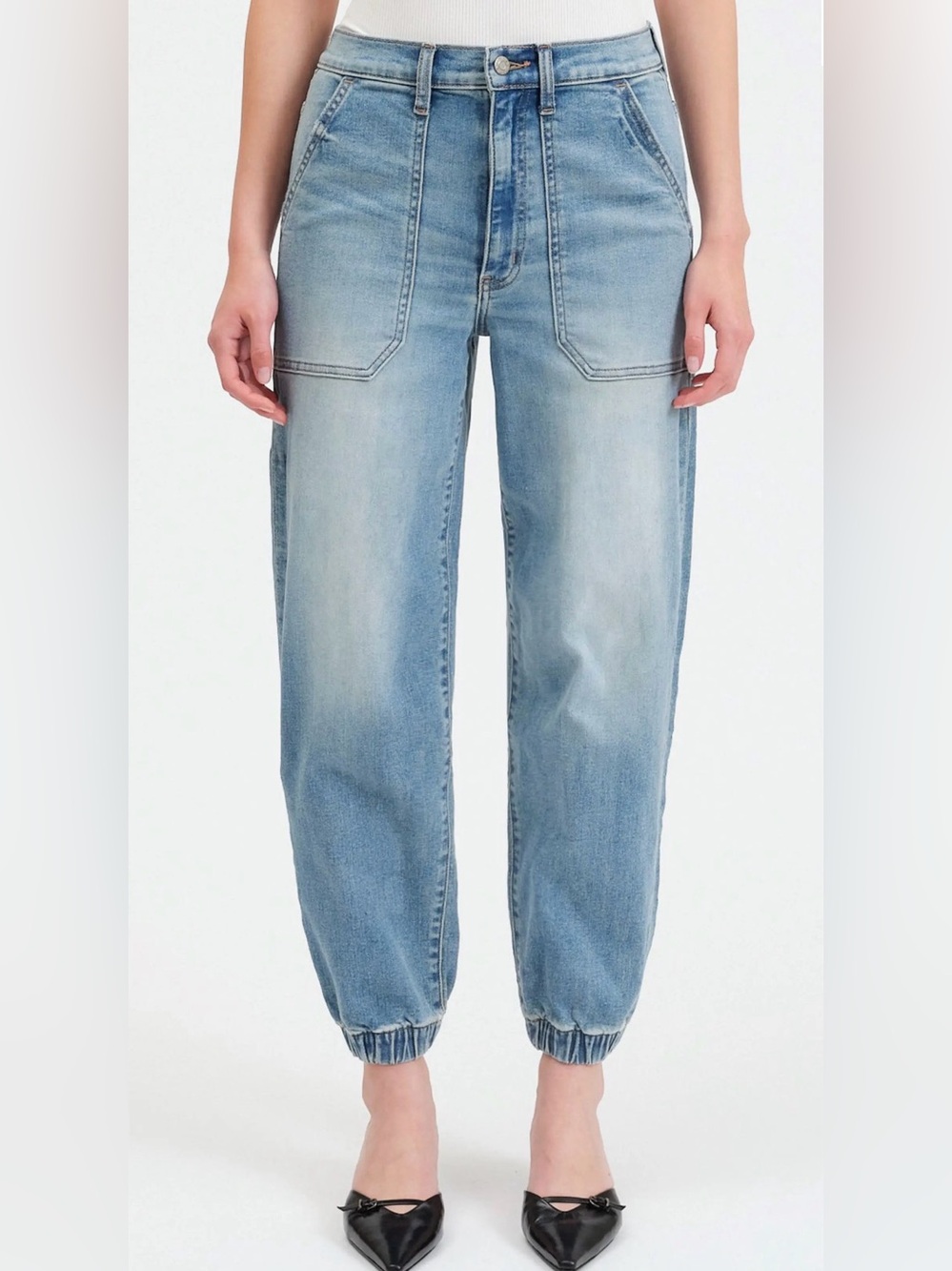 Daze The Champ High Rise Denim Jogger Size 30 Wings Wash preowned